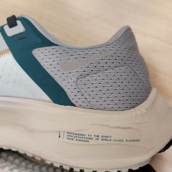 Nike Air Zoom Pegasus 38 Blue Tint Regal Pink Sneakers DC8796-400 Women US 7 - Picture 11 of 14